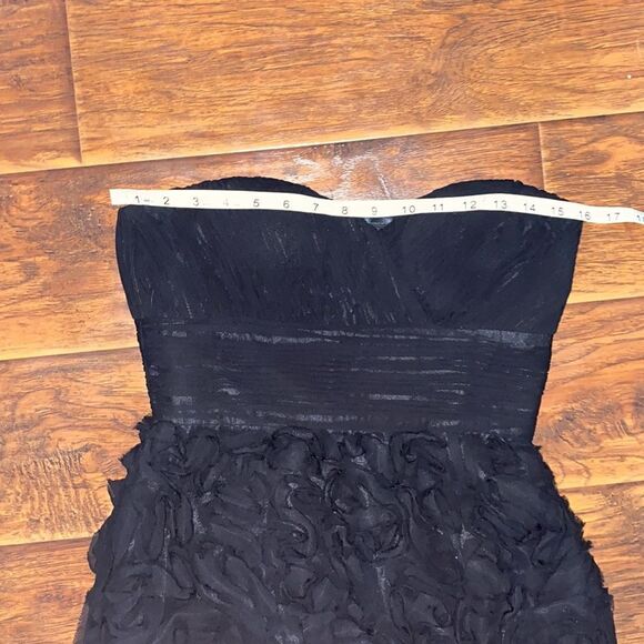 JS Collections Black Strapless Detailed Dress - Picture 9 of 11